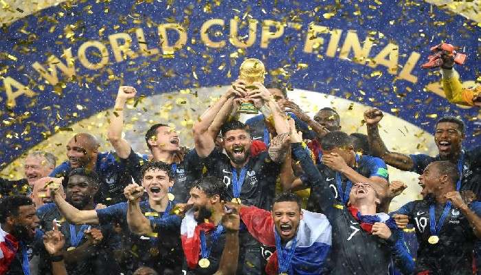 FIFA World Cup: দু&#039;বছর অন্তর বিশ্বকাপ আয়োজন করতে পারে ফিফা! বিতর্ক, আলোচনা তুঙ্গে 