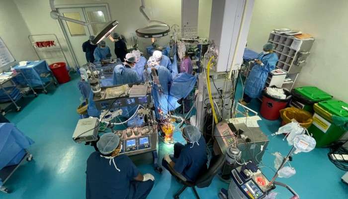   Lung Transplant: রাজ্যে প্রথম ফুসফুস প্রতিস্থাপন; গ্রহীতার শারীরিক অবস্থা আপাতত 'স্থিতিশীল'