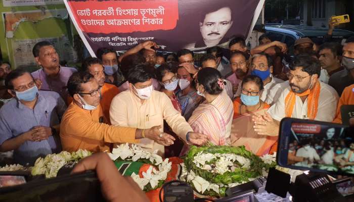 কালীঘাটে মমতার বাড়ির সামনে প্রার্থীর মৃতদেহ নিয়ে বিক্ষোভ BJP-র, বসে পড়লেন সুকান্ত    