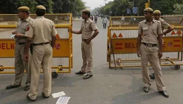 Rohini Court Shootout: দিল্লির রোহিণী কোর্টে শ্যুটআউট, মৃত্যু কুখ্যাত গ্যাংস্টার গোগির 