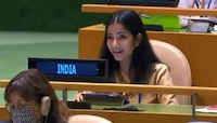 রাষ্ট্রসংঘে পাকিস্তানকে বেনজির আক্রমণ, কে এই  Sneha Dubey? 