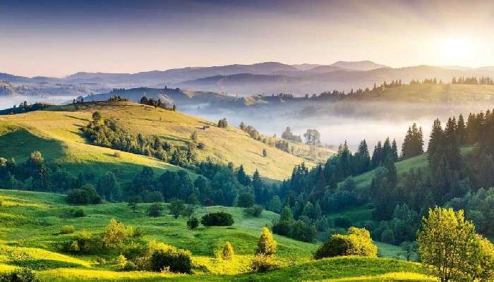 World Tourism Day 2021: ভেঙে মোর ঘরের চাবি নিয়ে যাবি কে আমারে