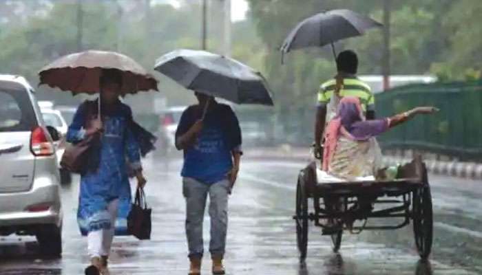 Weather Update: শিয়রে নিম্নচাপের খাঁড়া, মঙ্গল ও বুধবার ভারী বৃষ্টির পূর্বাভাস দক্ষিণবঙ্গে