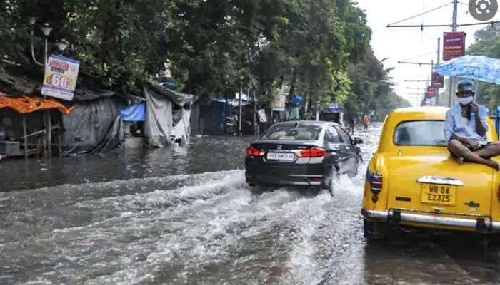  Weather Update:  দিনভর বৃষ্টি দক্ষিণবঙ্গে, কলকাতায় ঝোড়া হাওয়া;  বুধবারও দুর্যোগের আশঙ্কা