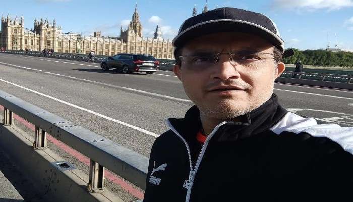 Sourav Ganguly: লন্ডনের রাস্তায় মহারাজকীয় দাদাগিরি 