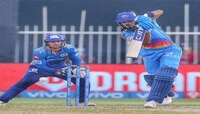'মুম্বইকর' Shreyas Iyer-এর ব্যাটে Mumbai Indians-কে ৪ উইকেটে হারাল Delhi Capitals