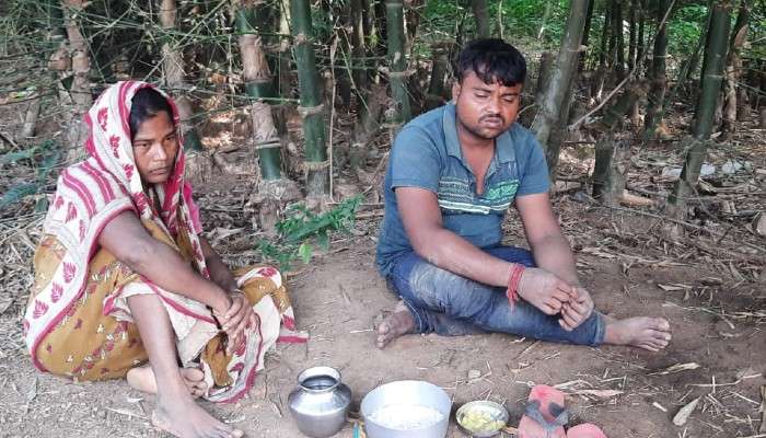 Bankura: জঙ্গলে প্রেমিকের সঙ্গে &#039;আপত্তিকর অবস্থা&#039;য় BJP নেত্রী! হাতেনাতে পাকড়াও গ্রামের মহিলাদের