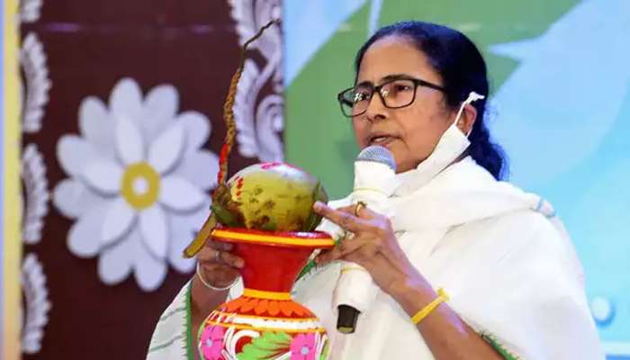 #উৎসব: সুষ্ঠু-নির্বিঘ্নভাবে দুর্গাপুজো, সতর্ক ও সংবেদনশীল থাকুন, বিজয়ার বার্তা Mamata-র 