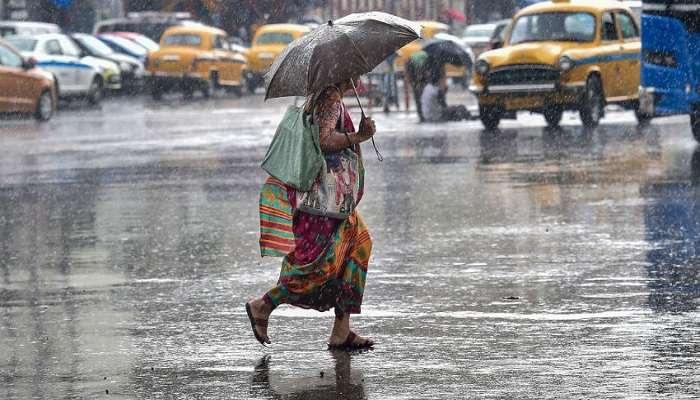 Weather: পুজো পেরিয়েও অসময়ে বৃষ্টি চলছেই, কেন বর্ষার এমন খামখেয়ালিপনা? 