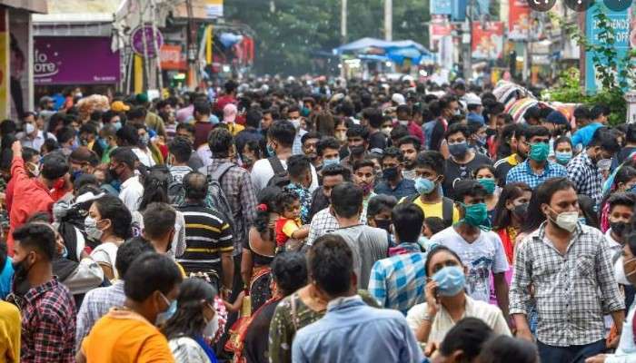 Covid-19:  কলকাতায় আক্রান্ত দুশো ছুঁইছুঁই, জেলাশাসকদের তৃতীয় ঢেউ-র সতর্কবার্তা মুখ্যসচিবের 