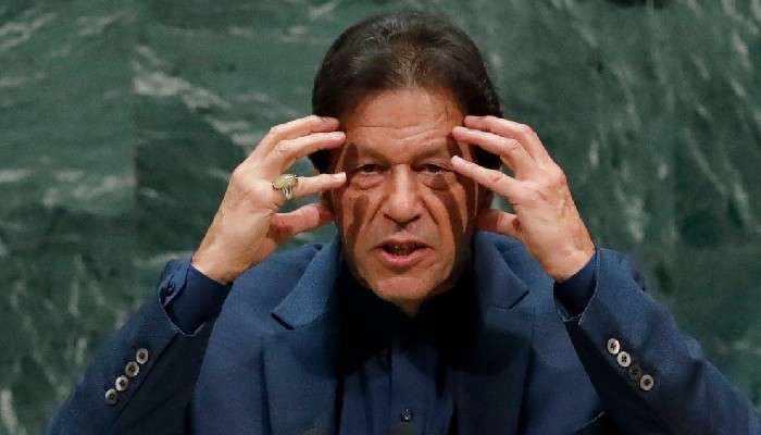  Imran Khan: বহুমূল্য উপহার বিক্রি করছেন পাক প্রধানমন্ত্রী! দেশজুড়ে হইচই