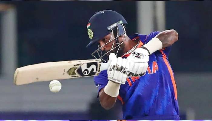 WT20: কাঁধে চোট পেলেন Hardik Pandya, অনিশ্চিত বিশ্বকাপ অভিযান 