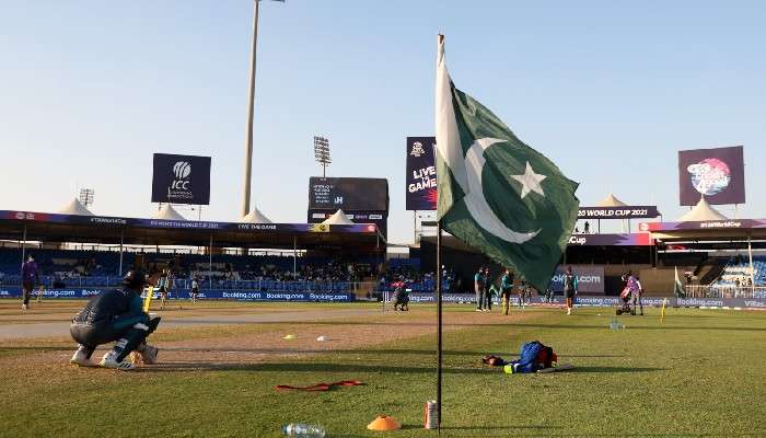 WT20:কেন অনুশীলনে Pakistan-এর জাতীয় পতাকা দেখা যায়? কারণ জানালেন Saqlain Mushtaq