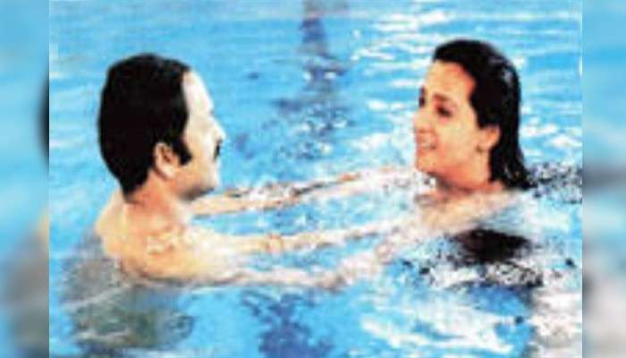 Subrata Mukherjee: মুনমুনের সঙ্গে রোম্যান্টিক সিন! অভিনয়ের জন্য রাজীব গান্ধীর অনুমতি নেন সুব্রত