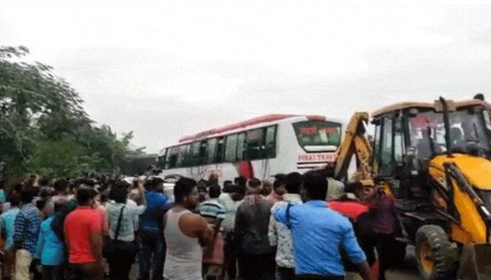 East Midnapore: জাতীয় সড়কে ৪টি গাড়ির সংঘর্ষ; মৃত ৩, আহত কমপক্ষে ১৭