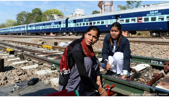 RRC Railway Recruitment 2021: দক্ষিণ-পূর্ব রেলে বিপুল নিয়োগ, খড়গপুর ওয়ার্কশপেই ৫০০-র অধিক শূন্যপদ! Govt Jobs