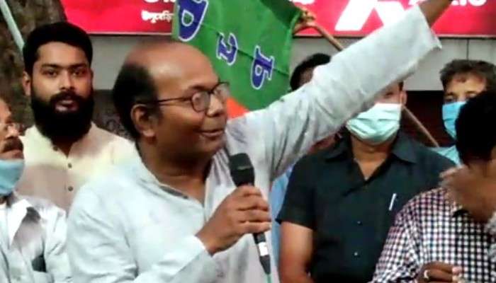 Video: &#039;হয় বঙ্গোপসাগরে ঝাঁপ, নয়তো বাংলাদেশে পালিয়ে যেতে হবে&#039;, TMC-কে হুঁশিয়ারি Sayantan-র