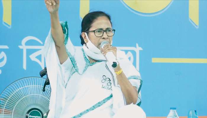 Mamata Banerjee: সোমবার থেকে জেলায় জেলায় কর্মসূচি মমতার; দুর্যোগের জেরে নিলেন গুরুত্বপূর্ণ সিদ্ধান্ত