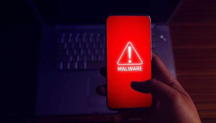 সাবধান! গুগল প্লে স্টোরে 'ঘাপটি মেরে' বসে নয়া Malware, কবজায় ৩ লাখ Android সাবধান! গুগল প্লে স্টোরে 'ঘাপটি মেরে' বসে নয়া Malware, কবজায় ৩ লাখ Android