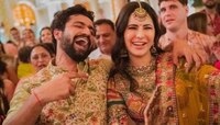 Katrina Kaif And Vicky Kaushal: হলদির পর মেহেন্দি, ভাইরাল ভিকি-ক্যাটের PHOTOS