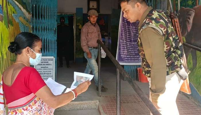 Jalpaiguri: গর্ভবতী গরুকে &#039;নৃশংসভাবে খুন&#039;! বিচার চাইতে থানায় গৃহবধূ