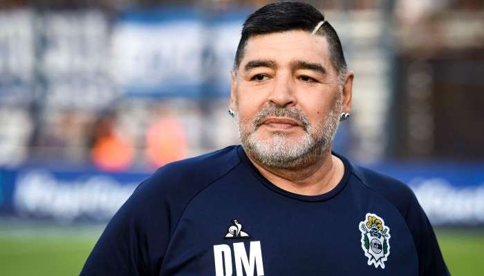 Diego Maradona: সন্তানদের পকেটে টান! নিলামে উঠতে চলছে &#039;ফুটবলের রাজপুত্র&#039;-র বাড়ি,গাড়ি 