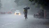 গাঙ্গেয় পশ্চিমবঙ্গে ফের বৃষ্টির ভ্রূকুটি, নতুন বছরে জাঁকিয়ে শীতের পূর্বাভাস