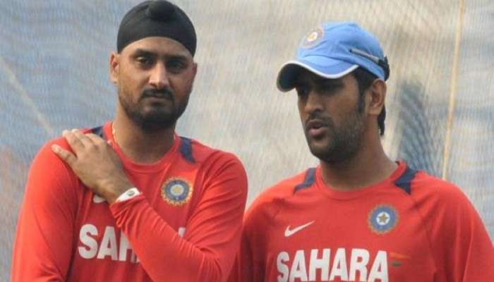 DHONIvsBHAJJI: কেন MS Dhoni-র বিরুদ্ধে ক্ষোভ উগরে দিলেন Harbhajan Singh? 