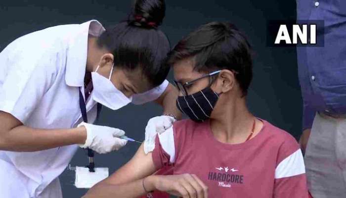 Covid Vaccination for 15-18 Years: টিকা দিতে ভুলবেন না, করোনার সাথে  &#039;মহাযুদ্ধে&#039; আপনার সন্তানও এবার &#039;ফুলপ্রুফ&#039;