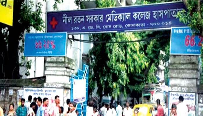Covid-19: করোনা আক্রান্ত কলকাতার একাধিক হাসপাতালের বহু চিকিত্সক, জরুরি বৈঠকে স্বাস্থ্যকর্তারা