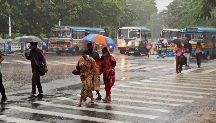 Weather Today: বৃষ্টির ভ্রুকুটি রাজ্যজুড়ে, অকাল বর্ষণের পরই ফের জাঁকিয়ে শীত