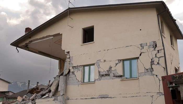 Earthquake: তীব্র ভূকম্পন! ভয়াল ধ্বংসলীলায় মৃত্যু ২৬, আশঙ্কাজনক ৪ Earthquake: তীব্র ভূকম্পন! ভয়াল ধ্বংসলীলায় মৃত্যু ২৬, আশঙ্কাজনক ৪