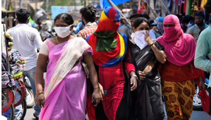 Coronavirus: ফের ঊর্ধ্বমুখী দেশের করোনা গ্রাফ, দৈনিক মৃত্যু বাড়ল পাল্লা দিয়ে Coronavirus: ফের ঊর্ধ্বমুখী দেশের করোনা গ্রাফ, দৈনিক মৃত্যু বাড়ল পাল্লা দিয়ে