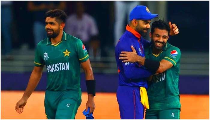 IND VS PAK: &#039;সবাইকে ১০ ওভারের মধ্যেই আউট করে দেবে?&#039; Rizwan মজে Kohli-তে!