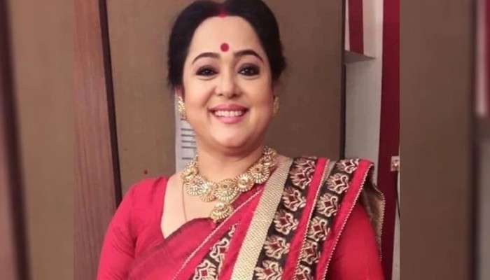 Aparajita Adhya: একাহাতে দুটো সংসার সামলে কীভাবে &#039;সুপারস্টার&#039; হয়ে উঠলেন &#039;লক্ষ্মী&#039; অপরাজিতা?