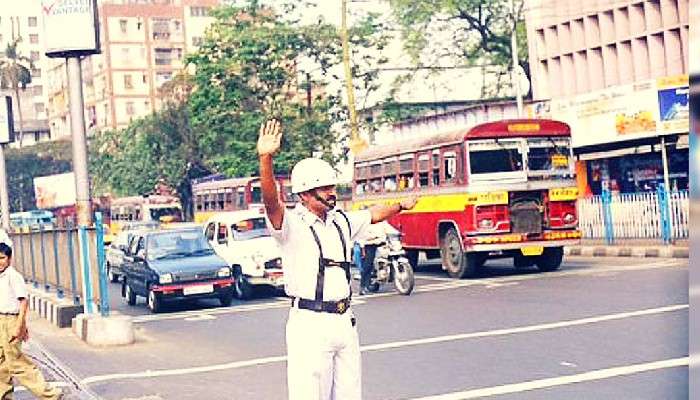 Traffic Rules: শহরজুড়ে বলবৎ কঠোর ট্রাফিক আইন, বাড়ল জরিমানার অঙ্ক