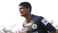১৫ বছর পরে ফের সবুজ-মেরুন জার্সি গায়ে ‘স্পাইডার ম্যান’ Subrata Paul