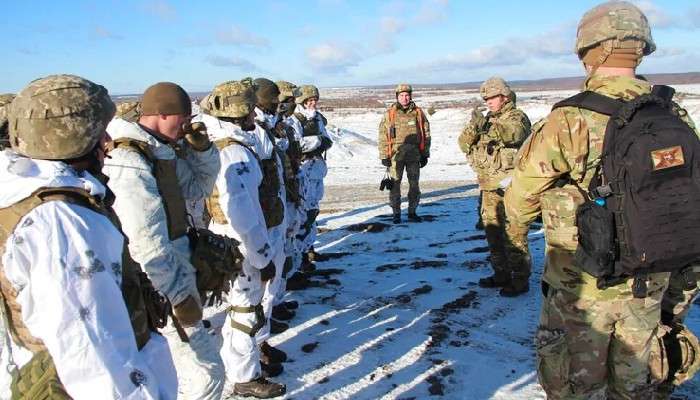 Ukraine Crisis: যুদ্ধ? ইউরোপে হাজার হাজার আমেরিকান সেনা! চরম আতঙ্কের আবহ