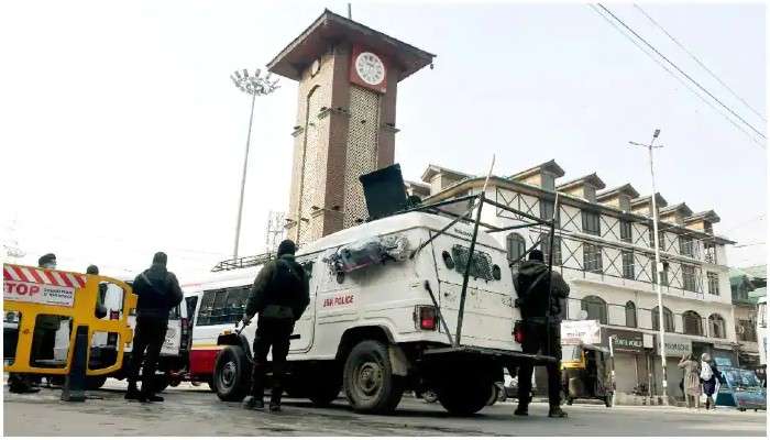 Jammu and Kashmir Encounter: শ্রীনগরে এনকাউন্টার, নিকেশ ২ LeT/TRF জঙ্গি 