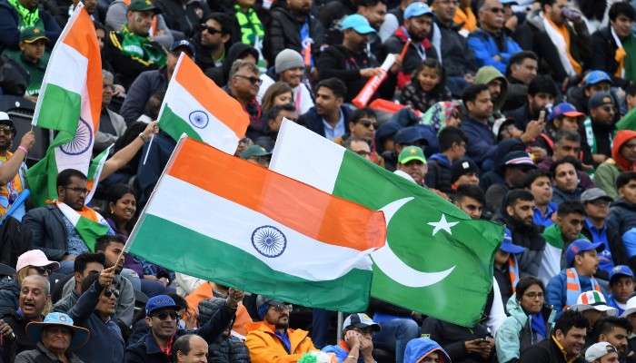ICC T20 World Cup 2022: কত মিনিটে বিক্রি হয়ে গেল ভারত-পাক ম্যাচের সব টিকিট? জানতে পড়ুন