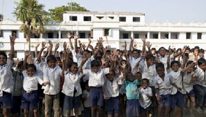 Primary School Reopen:  স্কুল খুললেই ছোটদের বিশেষ বই, পড়াশোনায় ঘাটতি মেটাতে নয়া উদ্যোগ 