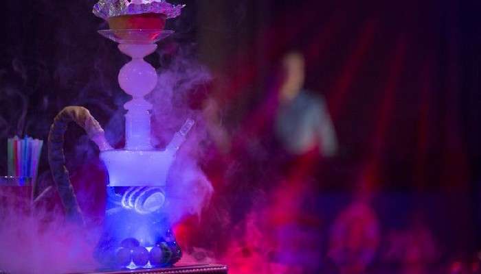 Illegal Hookah Bar In Kolkata: অপরিচিতদের আনাগোনা, ধোঁয়ায় ঢাকত তিন তলার ঘর! রহস্যের কিনারা পুলিসের