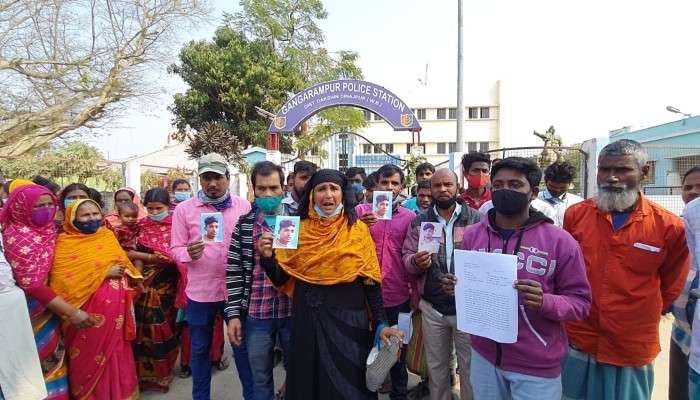 Fraud:  অজান্তেই প্রতারকদের &#039;ফাঁদে&#039; পড়ে গ্রেফতার ২, আতঙ্কে থানায় গ্রামবাসীরা