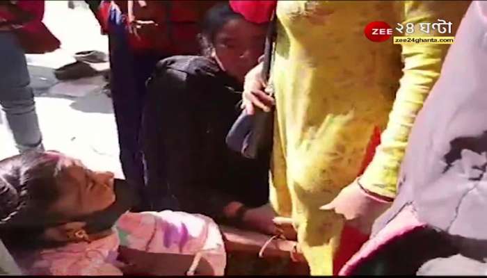 Video: A young woman caught theft red handed