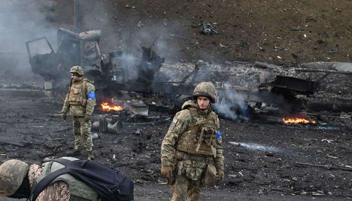 Russia-Ukraine War: কয়েক ঘণ্টার যুদ্ধ-বিরতি! যুদ্ধবিধ্বস্ত সাধারণ মানুষকে সময় দিতেই এই সিদ্ধান্ত 
