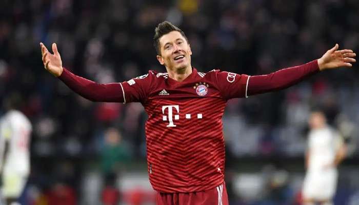 UEFA Champions League: Robert Lewandowski-র হ্যাটট্রিক, Salzburg-কে ৭-১ গোলে গুঁড়িয়ে কোয়ার্টার ফাইনালে Bayern Munich