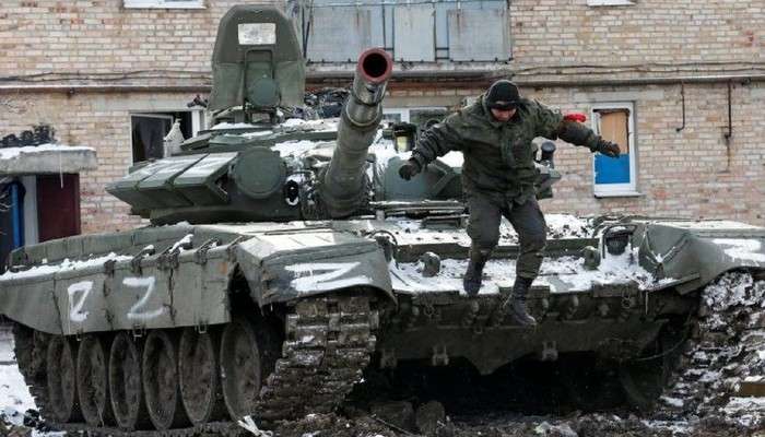 Russia-Ukraine War: 'ইউক্রেনকে অস্ত্র সরবরাহ করছে রাশিয়ার সেনারা'; কেন?