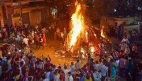 মনের অন্ধকার ধুয়ে দিয়ে বয়ে যাক শুভশক্তির অগ্নিবন্যা 