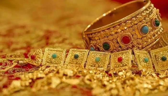 Gold Prices Fall: সোনার দামে বড় পতন! আপনার শহরে সোনালি ধাতুর দর কত?