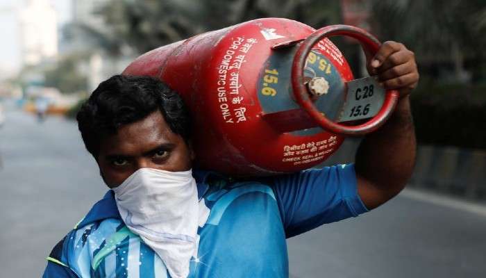 Free LPG Cylinder: বিনামূল্যে পাওয়া যাবে ৩ LPG সিলিন্ডার! সরকারি ঘোষণা